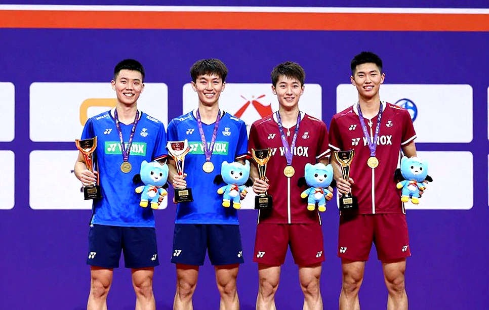 Quả cầu 493 km/h và nghịch lý chuyển động của cầu lông đỉnh cao