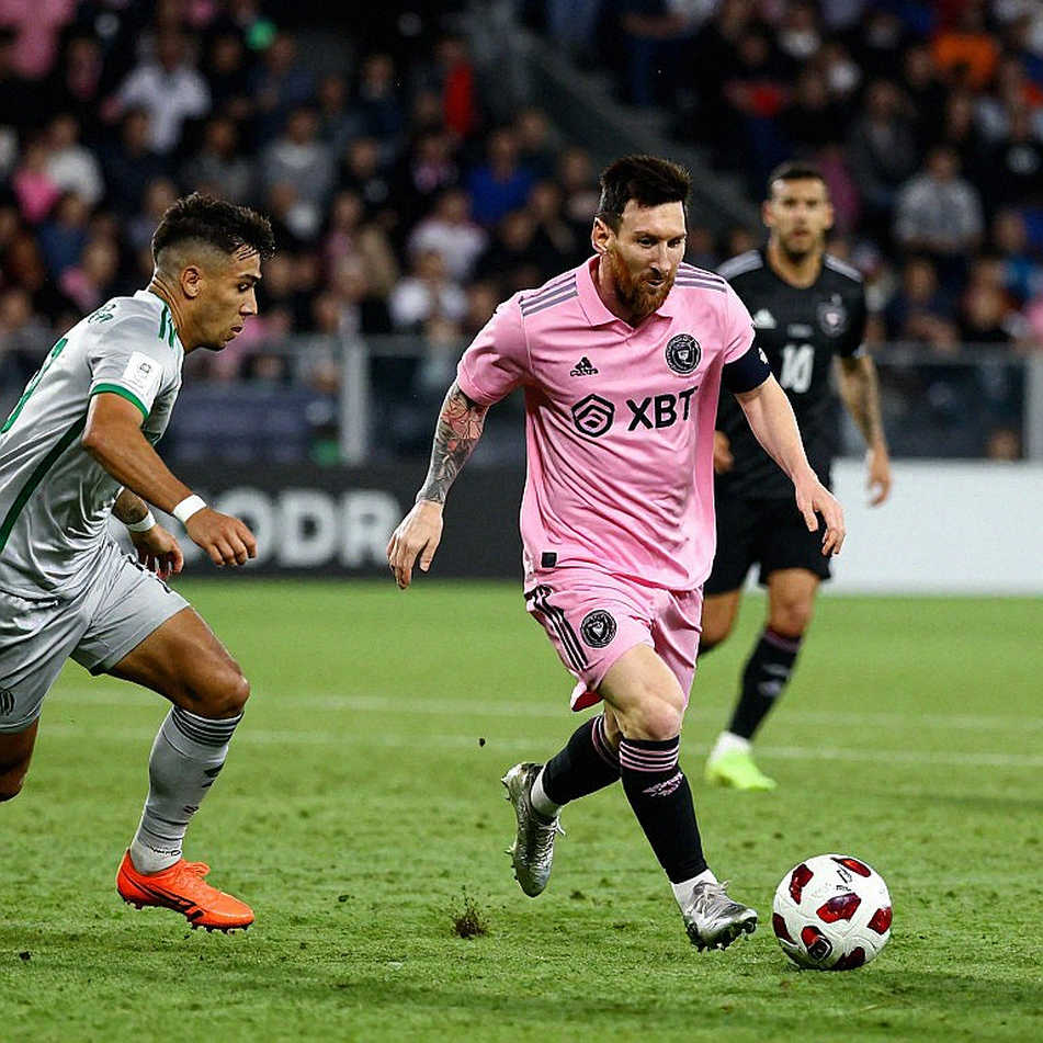Dinh Bac's 25th-Minute Goal and the Space Fracture: When Vietnam Led, Then Locked Themselves In Dinh Bac's 25th-Minute Goal and the Space Fracture: When Vietnam Led, Then Locked Themselves In