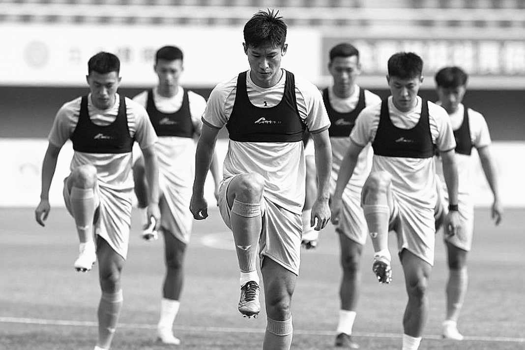 Không đủ dữ liệu: Không thể tạo bài viết thể thao từ phân tích rỗng