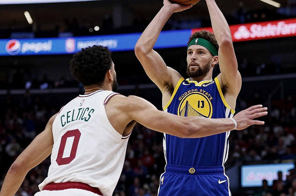 NBA thu 14,5 tỷ USD nhưng trần lương chỉ tính 11 tỷ: phần chênh lệch đi đâu?