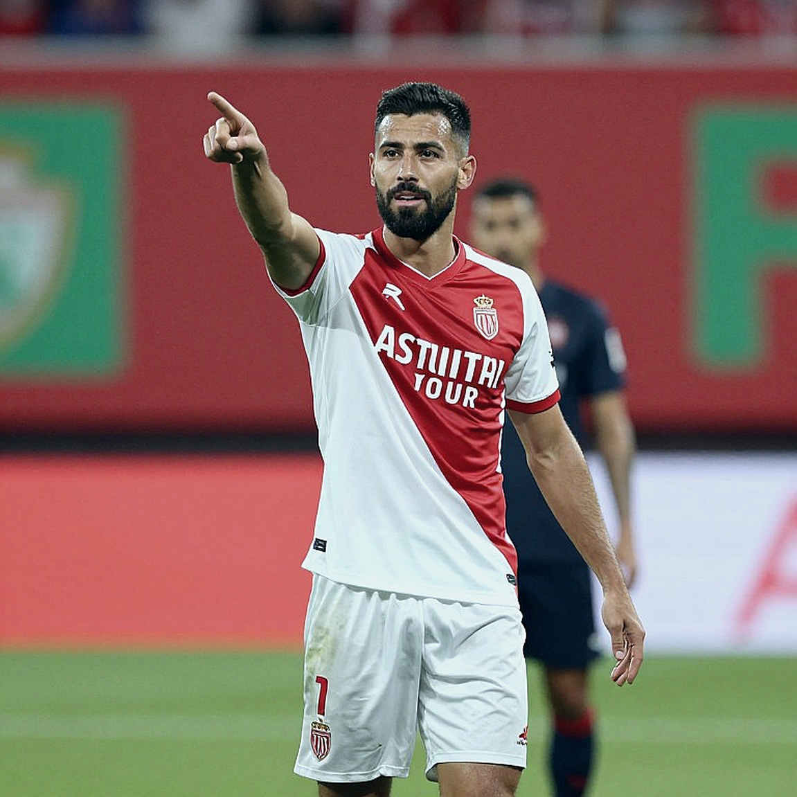 Three Strikers and One Empty Slot: Vietnam Enters the Third-Place Playoff with the Thinnest Attack Three Strikers and One Empty Slot: Vietnam Enters the Third-Place Playoff with the Thinnest Attack