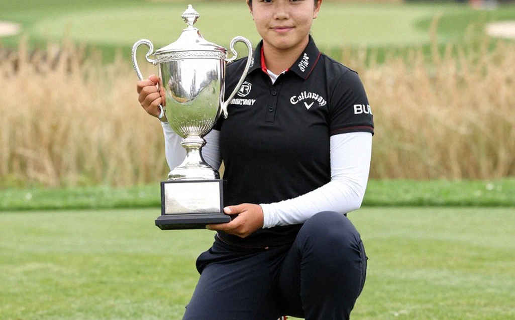 Nhịp golf 2026: Đọc tín hiệu thật giữa tiếng ồn luật bóng và cuộc chia đôi PGA–LIV