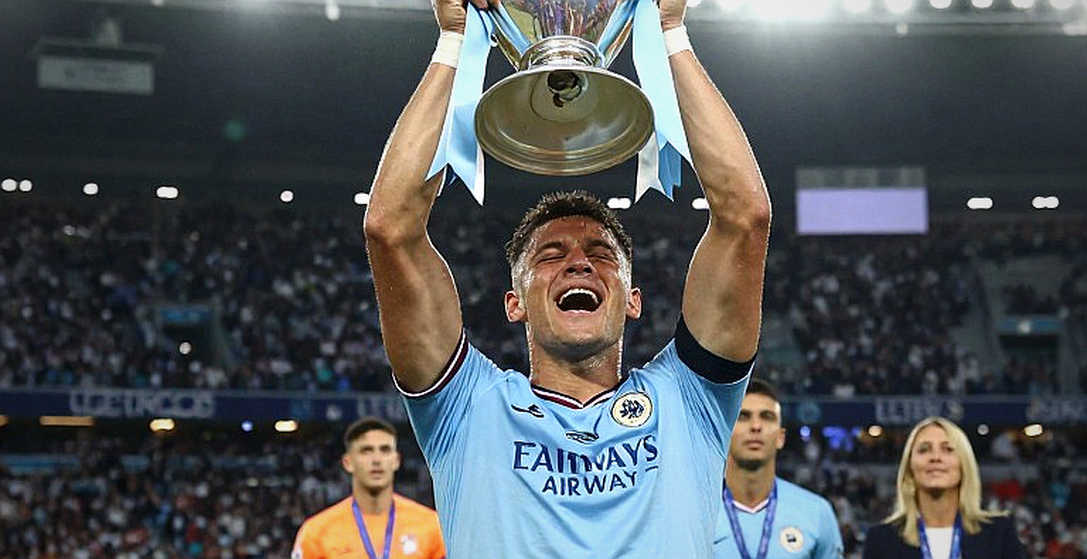 Rodrigo Huescas trở lại sau một năm: 45 phút ở Volksparkstadion và bài toán nhân sự của Copenhagen Rodrigo Huescas trở lại sau một năm: 45 phút ở Volksparkstadion và bài toán nhân sự của Copenhagen