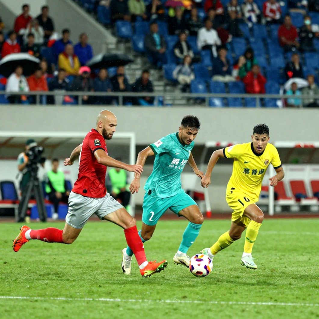 Thái Lan 2-0 Việt Nam: Bàn thắng phút thứ 10 và bài toán chưa có lời giải Thái Lan 2-0 Việt Nam: Bàn thắng phút thứ 10 và bài toán chưa có lời giải