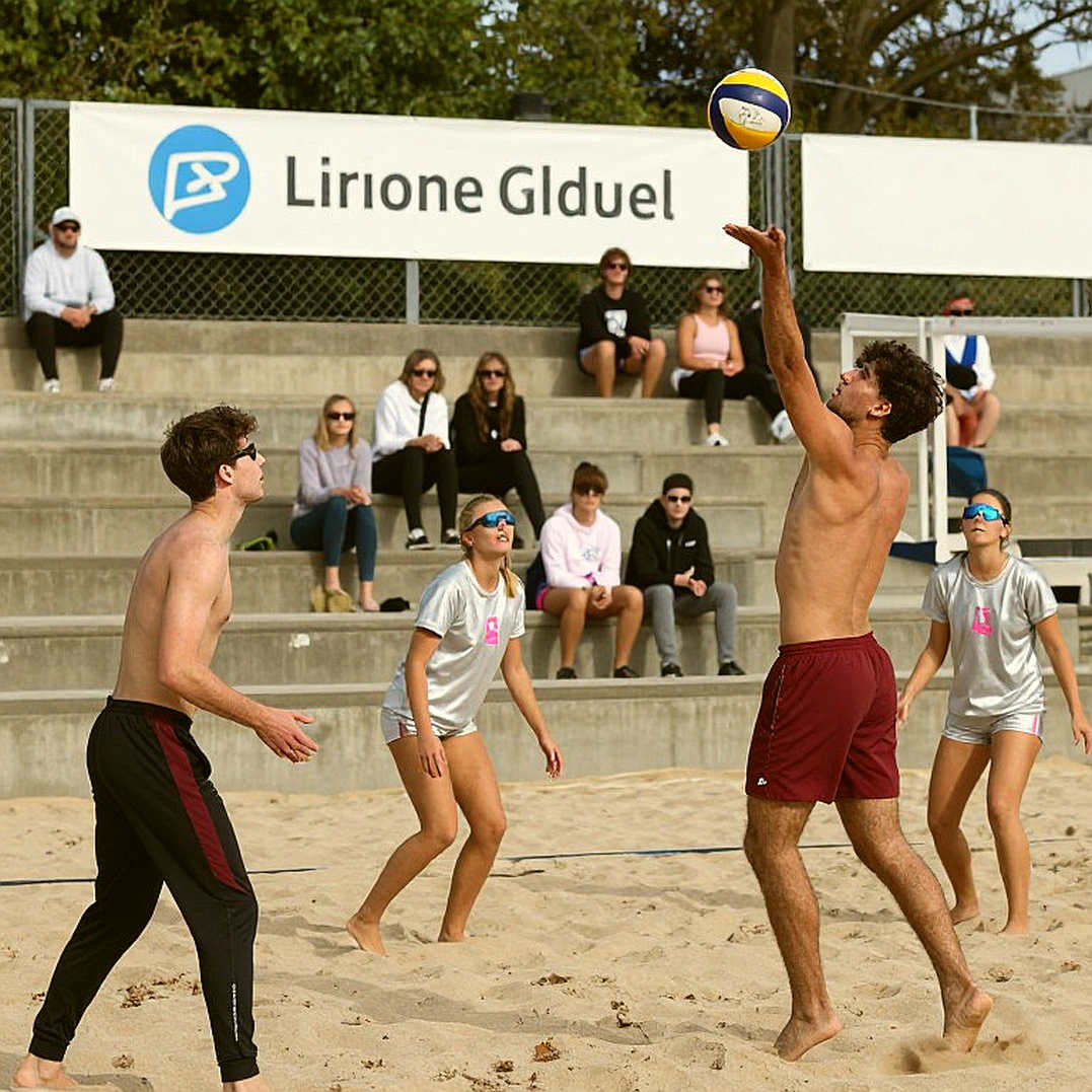 Modena Futures: Khoảng cách tầng lớp lộ ra sau trận chung kết 21-11, 21-12