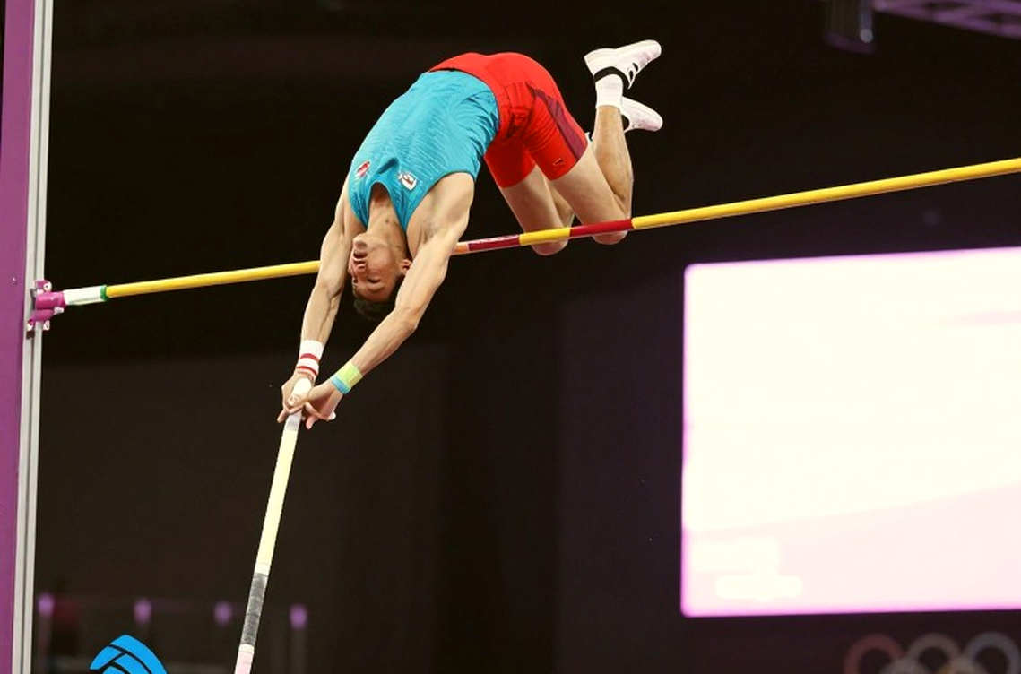 Kevin Ociepka, 155 Hours and 30,000 Burpee Broad Jumps: A Record No One Has Verified Kevin Ociepka, 155 Hours and 30,000 Burpee Broad Jumps: A Record No One Has Verified
