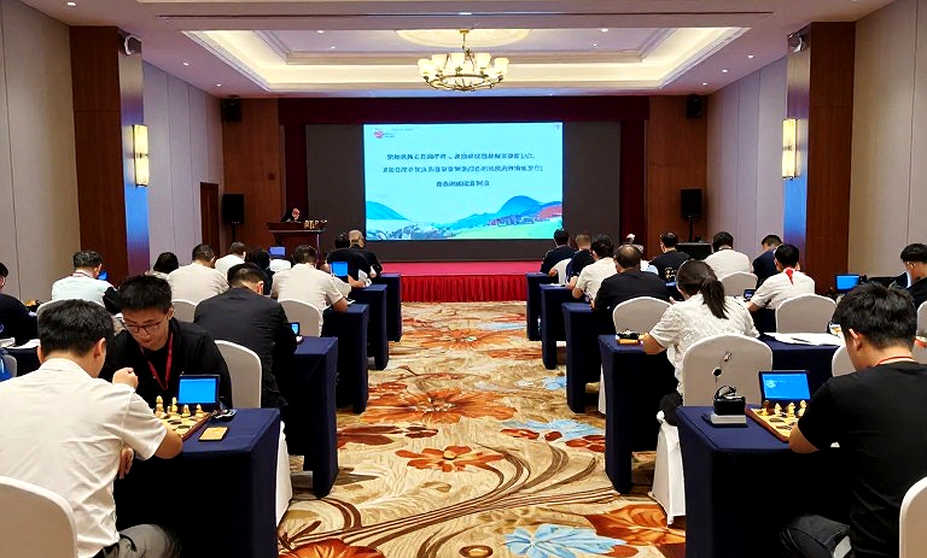 Egon Mattaaq: Cái tên không xuất hiện trên bàn cờ và cuộc hồi sinh khai cuộc Scotch Egon Mattaaq: Cái tên không xuất hiện trên bàn cờ và cuộc hồi sinh khai cuộc Scotch